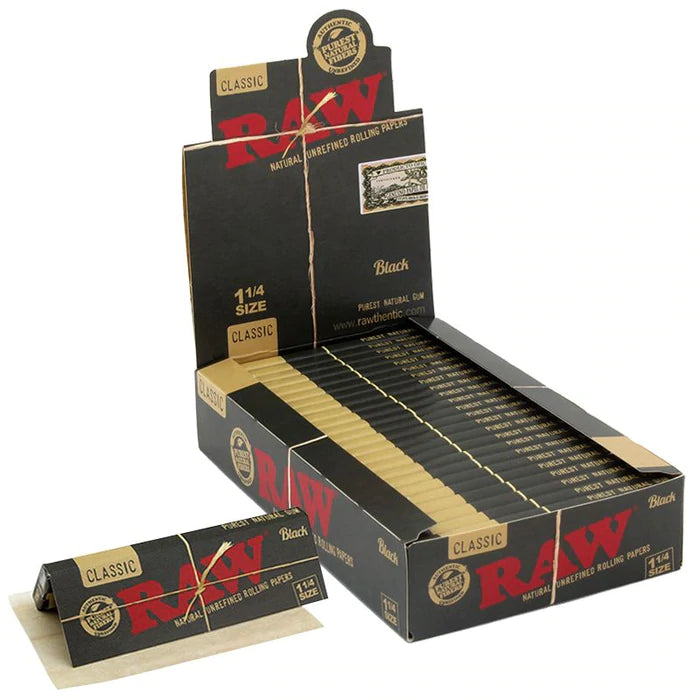 Raw Black 1-1/4" | 24 Booklets | 50 Leaves